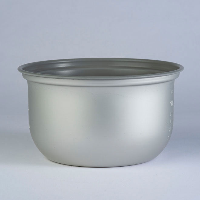 Pan (B211) for NS-RNC10 / RPC10 (5.5 Cup Model) *Not interchangeable with NRC-10 model K7