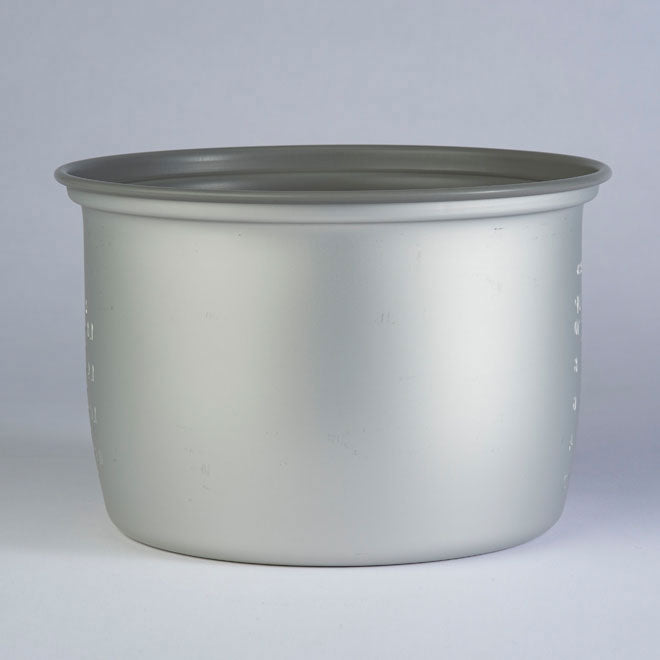 Pan (B226) for NS-RNC18A / RPC18 (10 Cup Model) *Not interchangeable with NRC-18 model R9